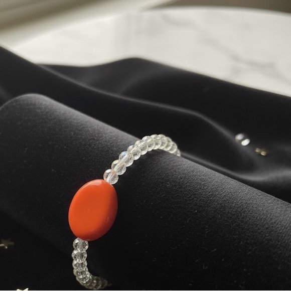 Elegant Orange and Clear Beaded Bracelet “Give Thanks with Style” - Picture 7 of 11